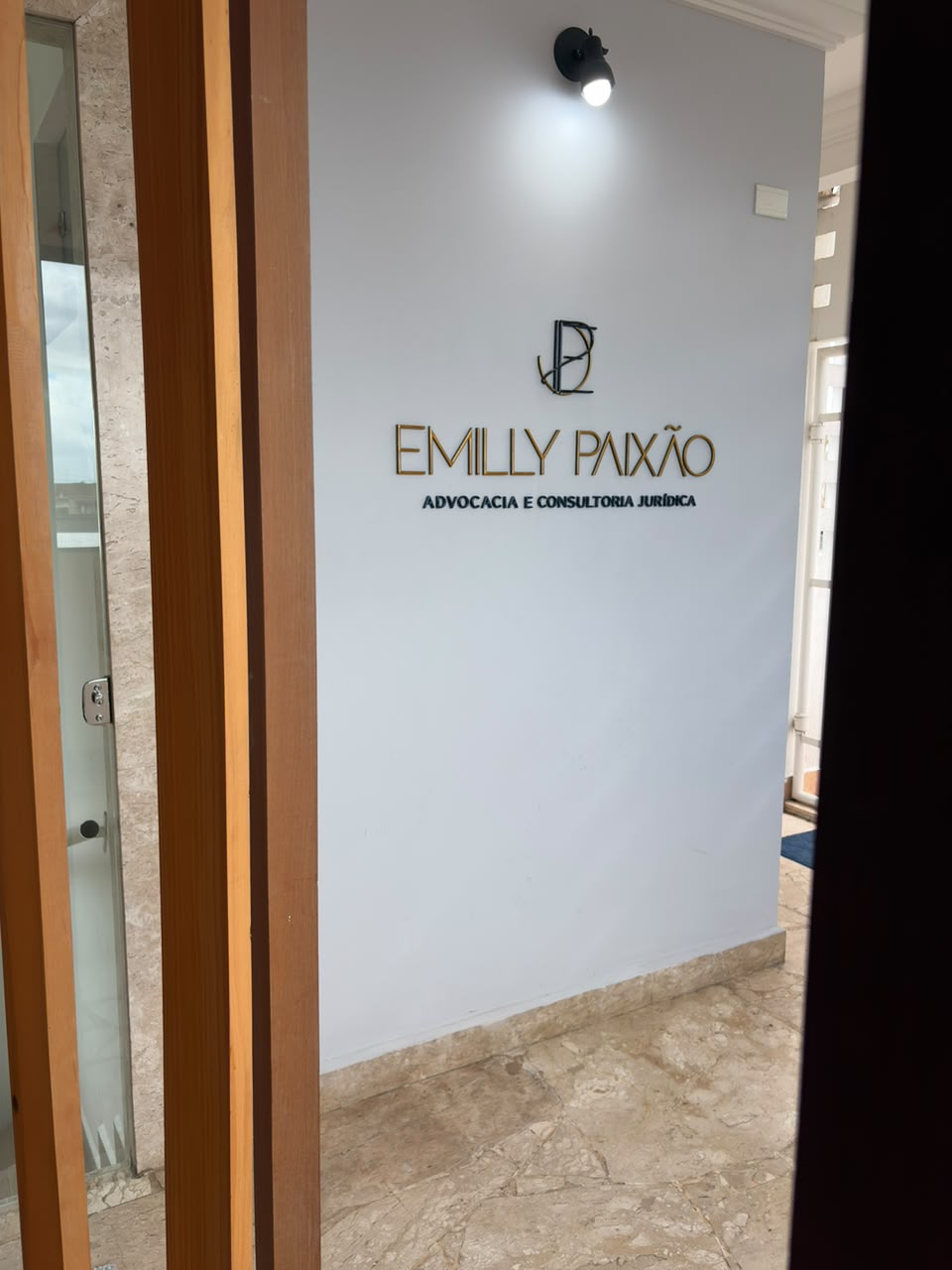 Recepção do escritório Emilly Paixão Advocacia